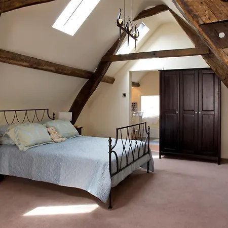 Yorkshire Retreat Masham - Corporate Events And Group Family Holidays *
